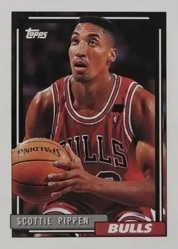 1992 Topps #389 Scottie Pippen Basketball Card