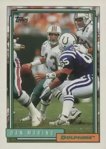 1992 Topps #682 Dan Marino Football Card