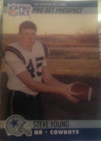 1990 Pro Set #666 Steve Young Football Card