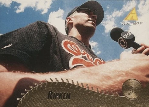 1995 Pinnacle #204 Cal Ripken Jr. Baseball Card