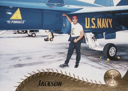 1995 Pinnacle #208 Bo Jackson Baseball Card