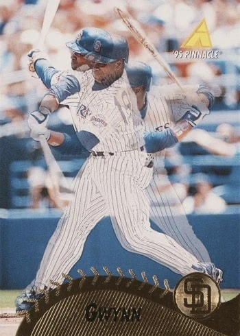 1995 Pinnacle #93 Tony Gwynn Baseball Card
