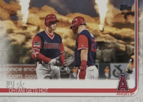 2019 Topps #367 Ohtani Gets Hot Baseball Card