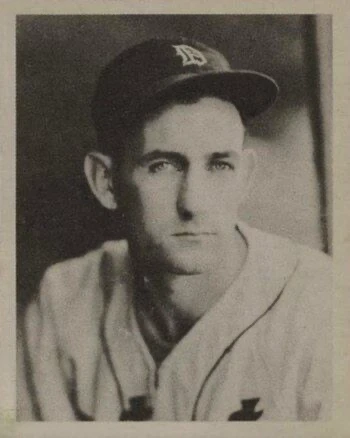 1939 Play Ball #50 Charlie Gehringer Baseball Card