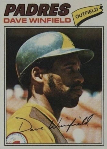 1977 Topps #390 Dave Winfield Baseball Card
